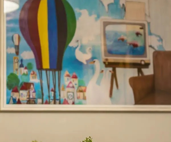 Athena Bed & Breakfast 4*